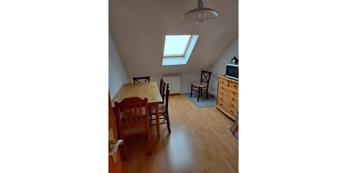 Wohnen auf Zeit Idstein - 3 Zimmer, 80 m&sup2;, 25&euro; | Angebot:25945180