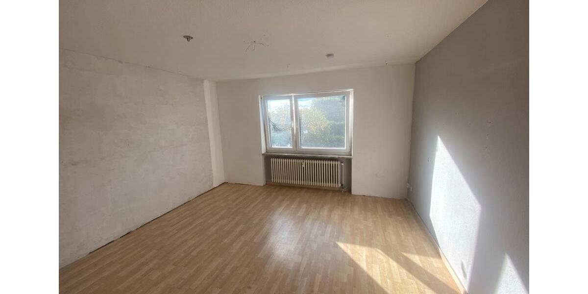 Etagenwohnung Salzgitter Ortschaft Ost - 4 Zimmer, 110 m&sup2;, 750&euro; | Angebot:25049565