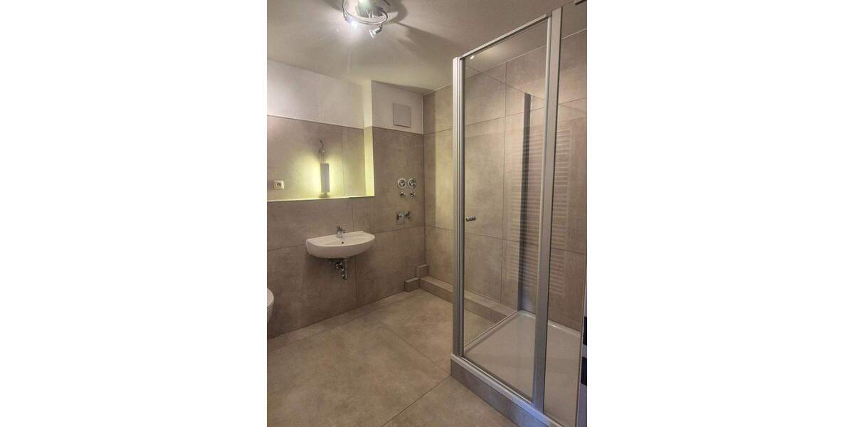 Etagenwohnung Döbeln Sörmitz - 2 Zimmer, 52 m&sup2;, 360&euro; | Angebot:25743305