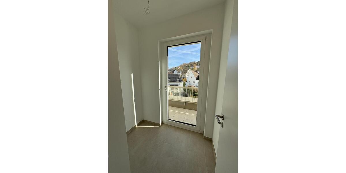 Einfamilienhaus Leonberg - 3 Zimmer, 99 m&sup2;, 2.083&euro; | Angebot:23712851