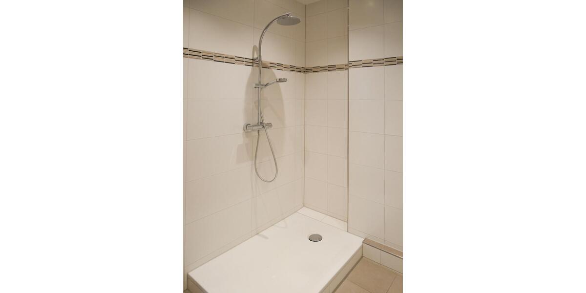 Etagenwohnung Engelskirchen - 2 Zimmer, 77 m&sup2;, 750&euro; | Angebot:25871610