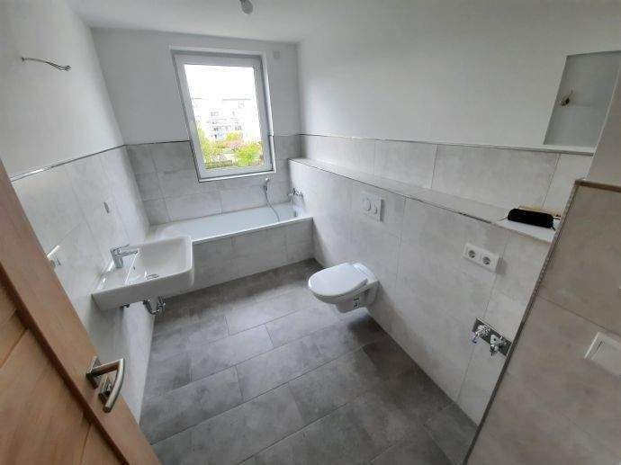 Etagenwohnung Leipzig Böhlitz-Ehrenberg - 2 Zimmer, 85 m&sup2;, 1.112&euro; | Angebot:24181131