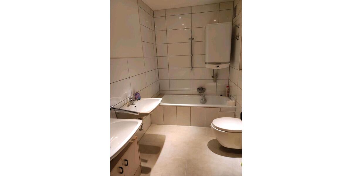 Etagenwohnung Tann - 2 Zimmer, 60 m&sup2;, 800&euro; | Angebot:24884525