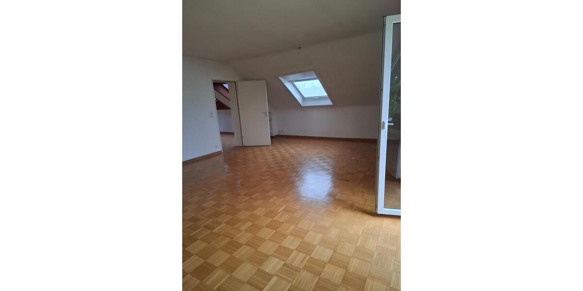 Dachgeschoßwohnung Montabaur - 3.5 Zimmer, 850&euro; | Angebot:21981208