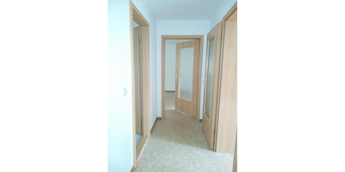 Etagenwohnung Bischofswerda - 3 Zimmer, 59 m&sup2;, 350&euro; | Angebot:26562176