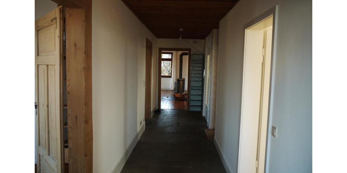 Wohnen auf Zeit Gomaringen - 4.5 Zimmer, 160 m&sup2;, 1.500&euro; | Angebot:24681151