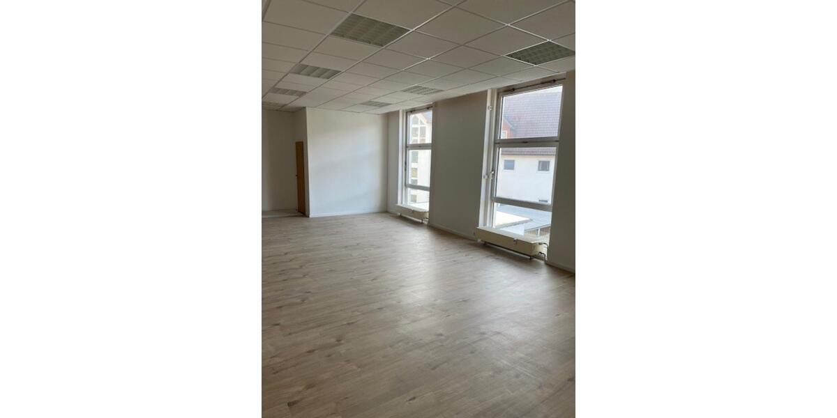 Schöne Gewerberäume zu vermieten 1 zimmer