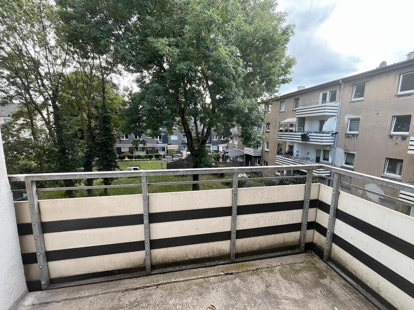 Top 2-Zimmer-Wohnung mit Balkon! zimmer