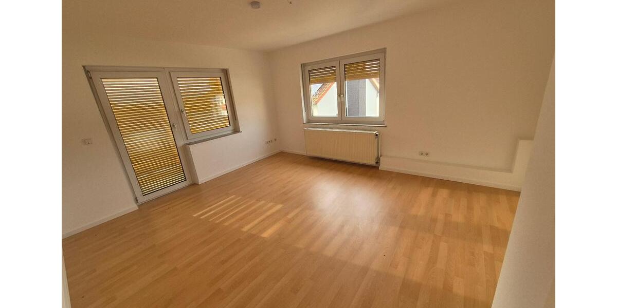 Etagenwohnung Bad Bocklet - 3 Zimmer, 79 m&sup2;, 720&euro; | Angebot:25637802