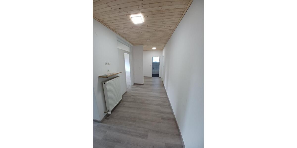 Erdgeschoßwohnung Grünstadt - 2 Zimmer, 76 m&sup2;, 795&euro; | Angebot:25308551