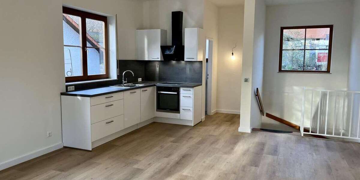 Etagenwohnung Bermatingen - 2 Zimmer, 82 m&sup2;, 1.070&euro; | Angebot:24496430