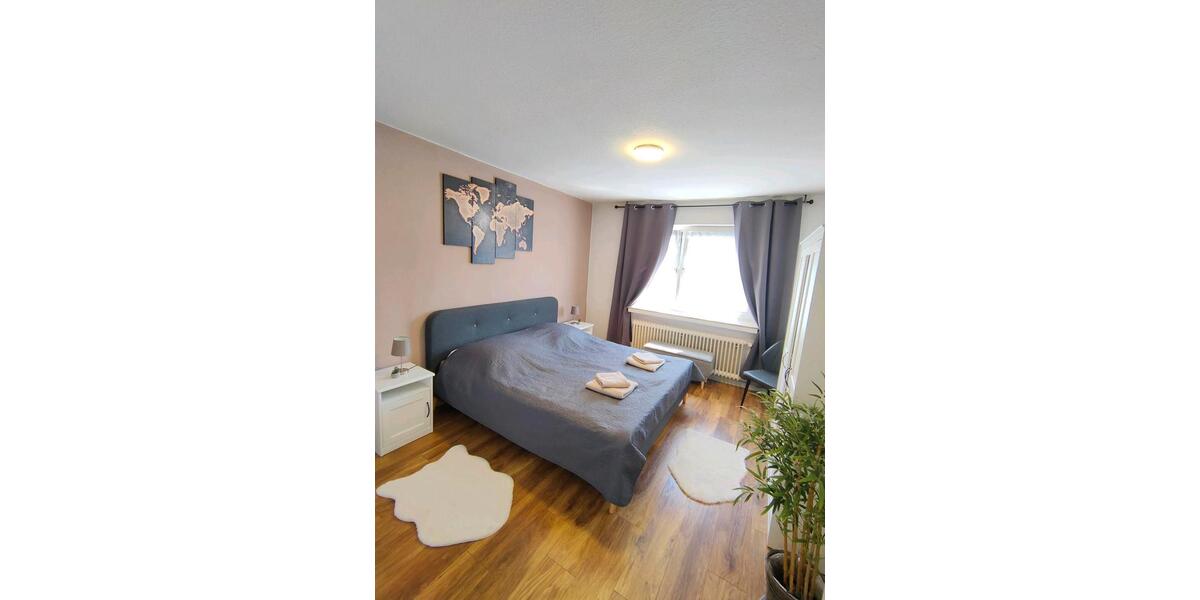 Etagenwohnung Köln Kalk - 3 Zimmer, 85 m&sup2;, 2.000&euro; | Angebot:26578567