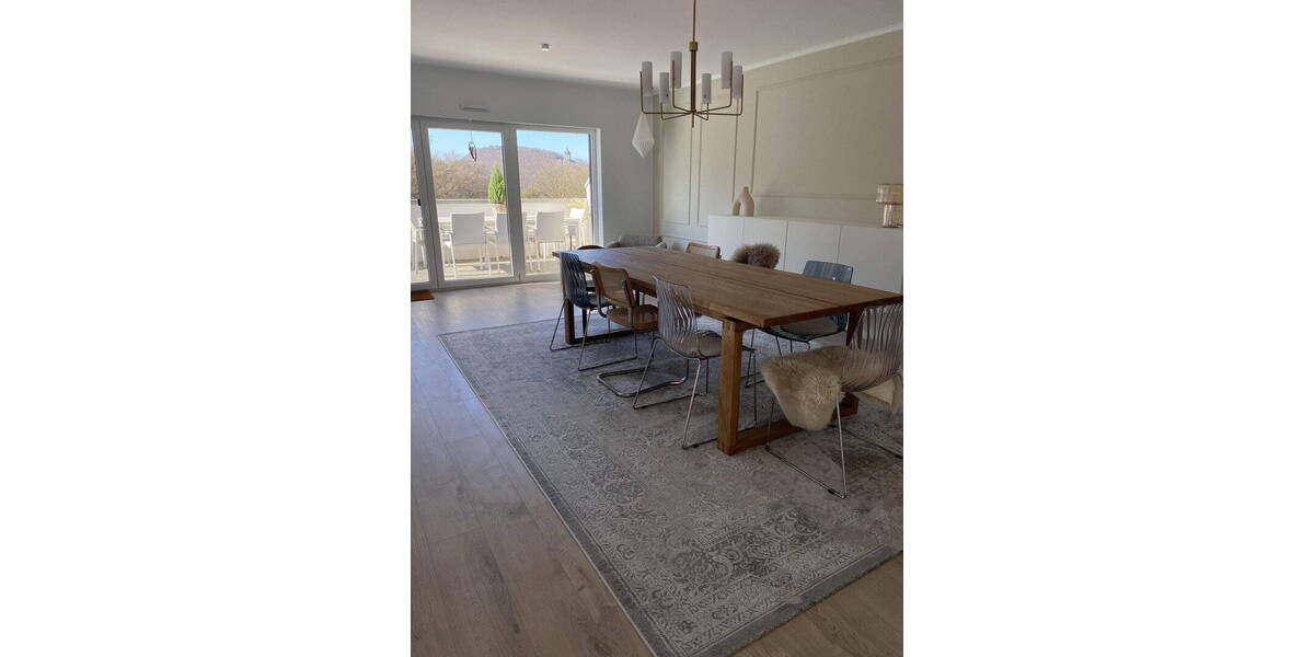 Etagenwohnung Porta Westfalica Hausberge - 5 Zimmer, 135 m&sup2;, 1.490&euro; | Angebot:26016202