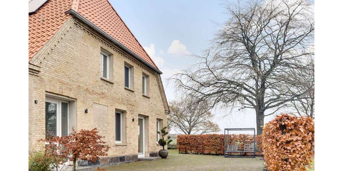 Haus zum Mieten in Kosel Bohnert 2.300 € 206.41 m² 5 zimmer