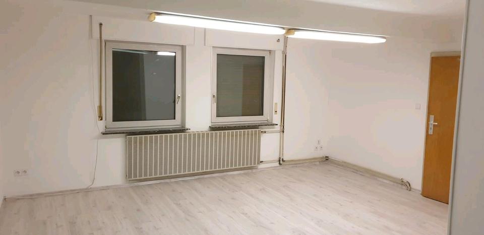 Hochparterre Niederwörresbach - 1 Zimmer, 580&euro; | Angebot:23395105