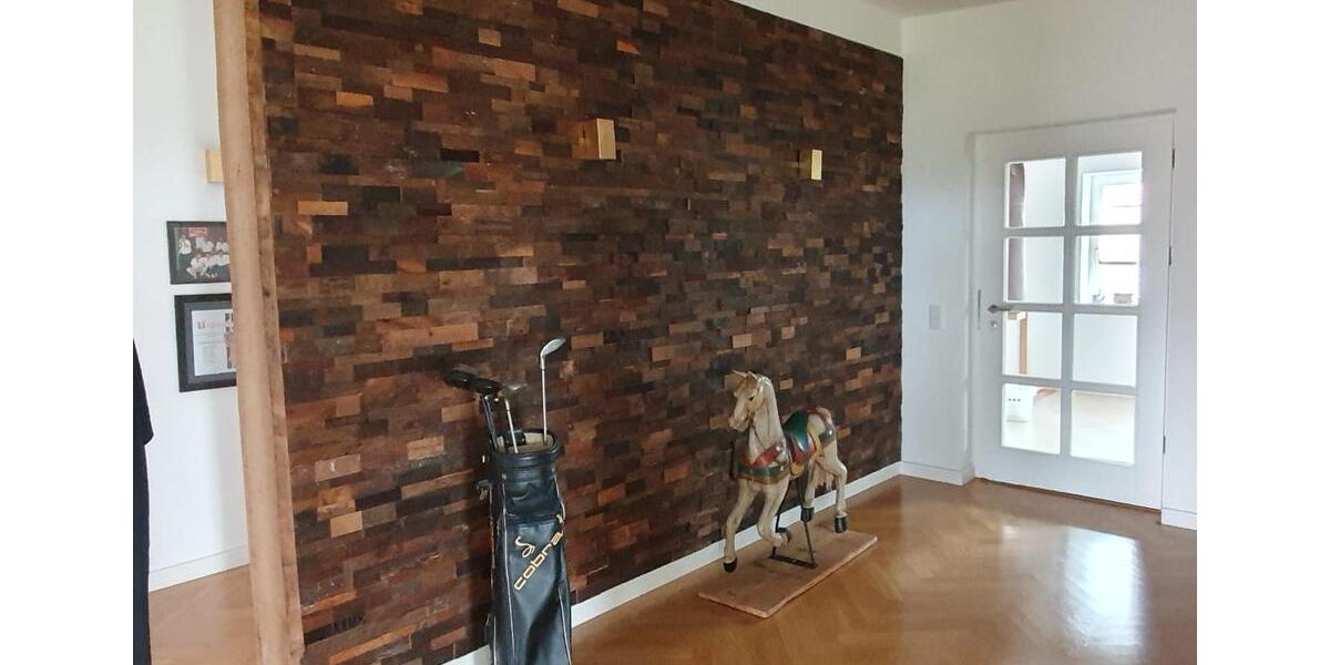 Etagenwohnung Hohenpolding - 3 Zimmer, 160 m&sup2;, 1.350&euro; | Angebot:26019941