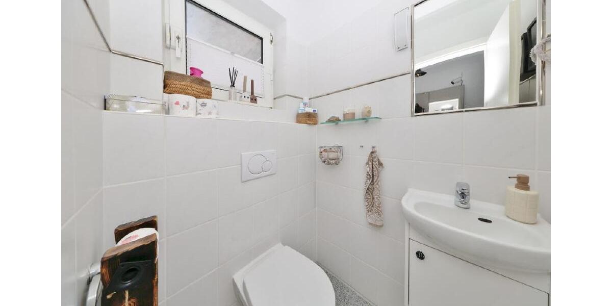 Doppelhaushälfte Wilhelmshaven Aldenburg - 4 Zimmer, 126 m&sup2;, 1.100&euro; | Angebot:25991102