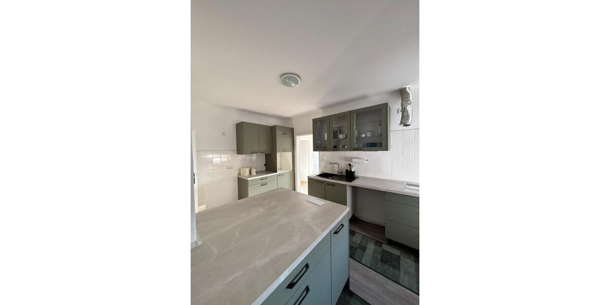 Etagenwohnung Geestland - 5 Zimmer, 121 m&sup2;, 1.200&euro; | Angebot:26626063