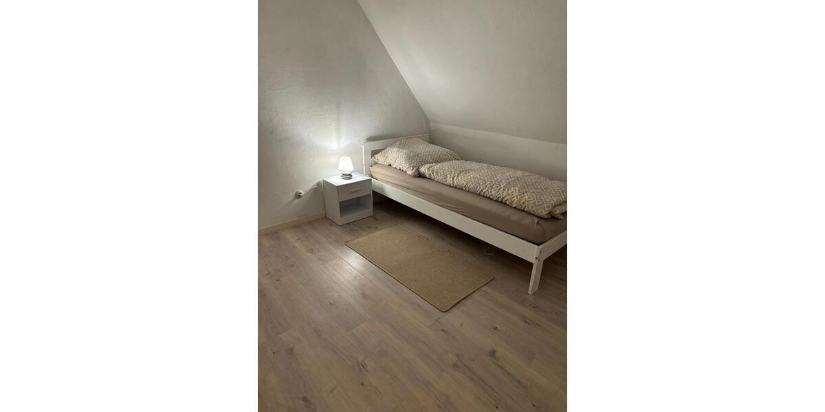 Dachgeschoßwohnung Ratekau Hobbersdorf - 1 Zimmer, 19 m&sup2;, 800&euro; | Angebot:24705476