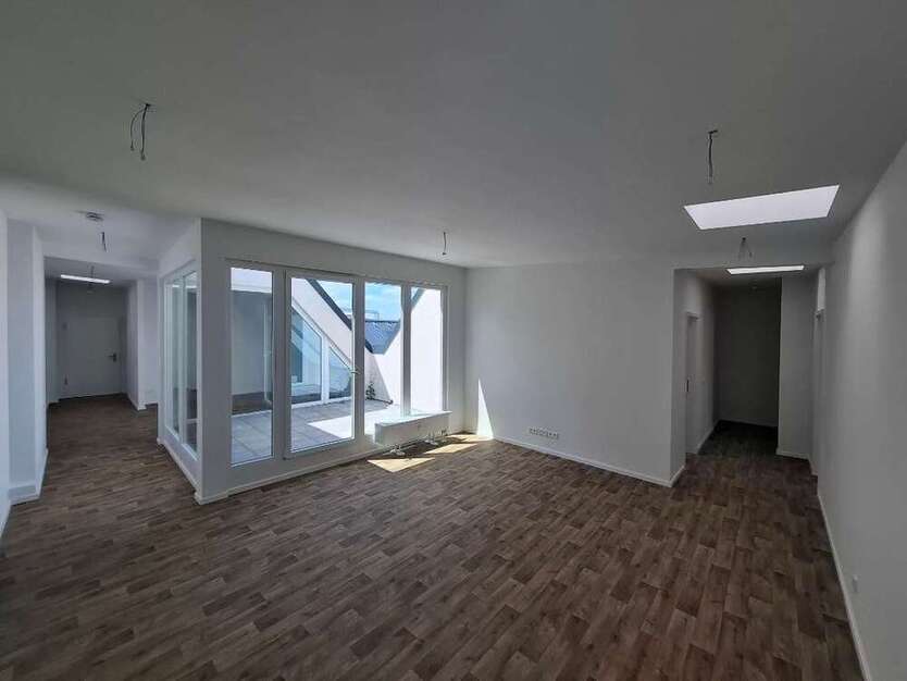Wohnung zum Mieten in Berlin 2.379,75 € 125.25 m²