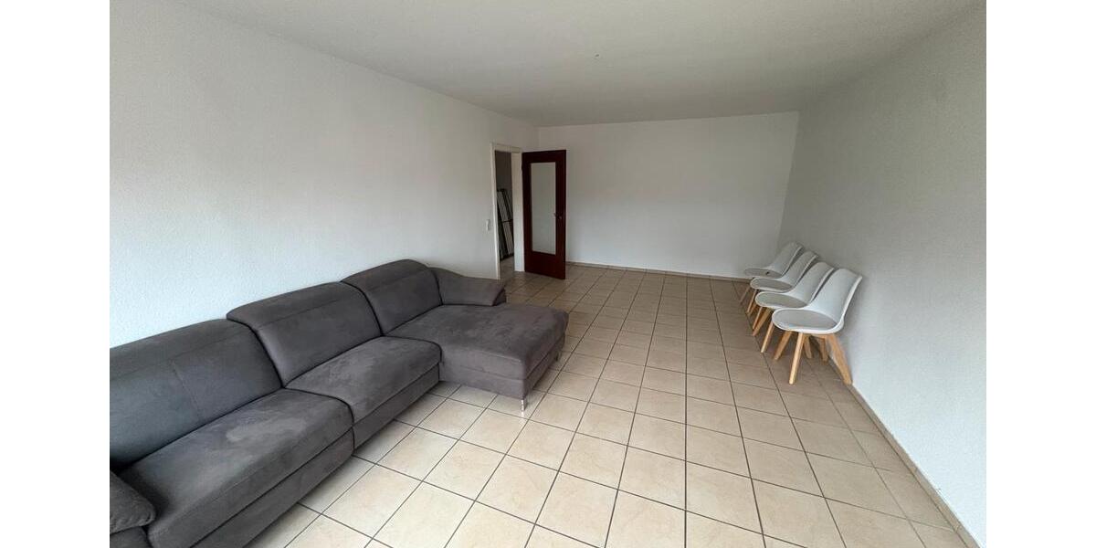 Etagenwohnung Bergheim Ahe - 3 Zimmer, 84 m&sup2;, 672&euro; | Angebot:25044416