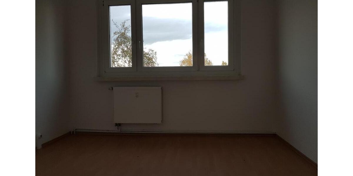 Etagenwohnung Hettstedt - 5 Zimmer, 82 m&sup2;, 369&euro; | Angebot:23407777