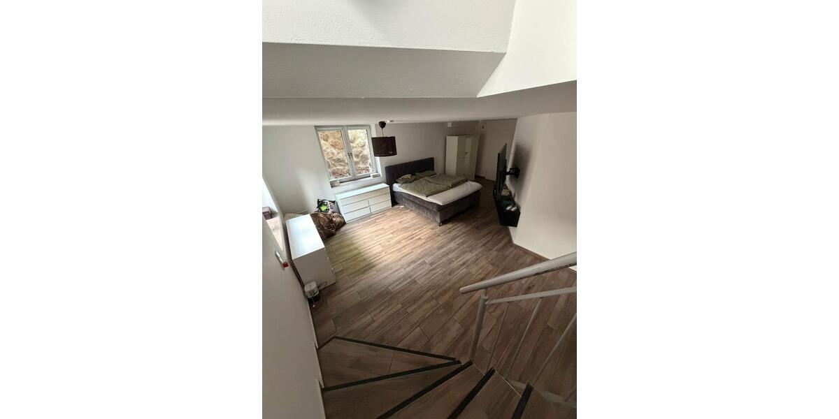 Etagenwohnung Wedel - 3 Zimmer, 93 m&sup2;, 1.300&euro; | Angebot:26672485