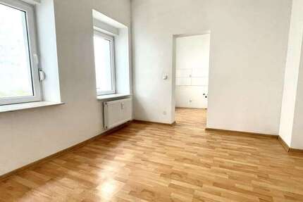 Wohnung zum Mieten in Krefeld Stadtmitte 270 € 22 m²