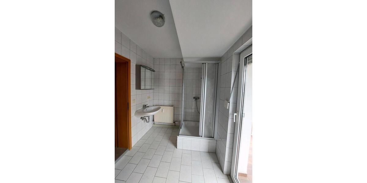 Etagenwohnung Plattling - 1 Zimmer, 40 m&sup2;, 450&euro; | Angebot:25784368