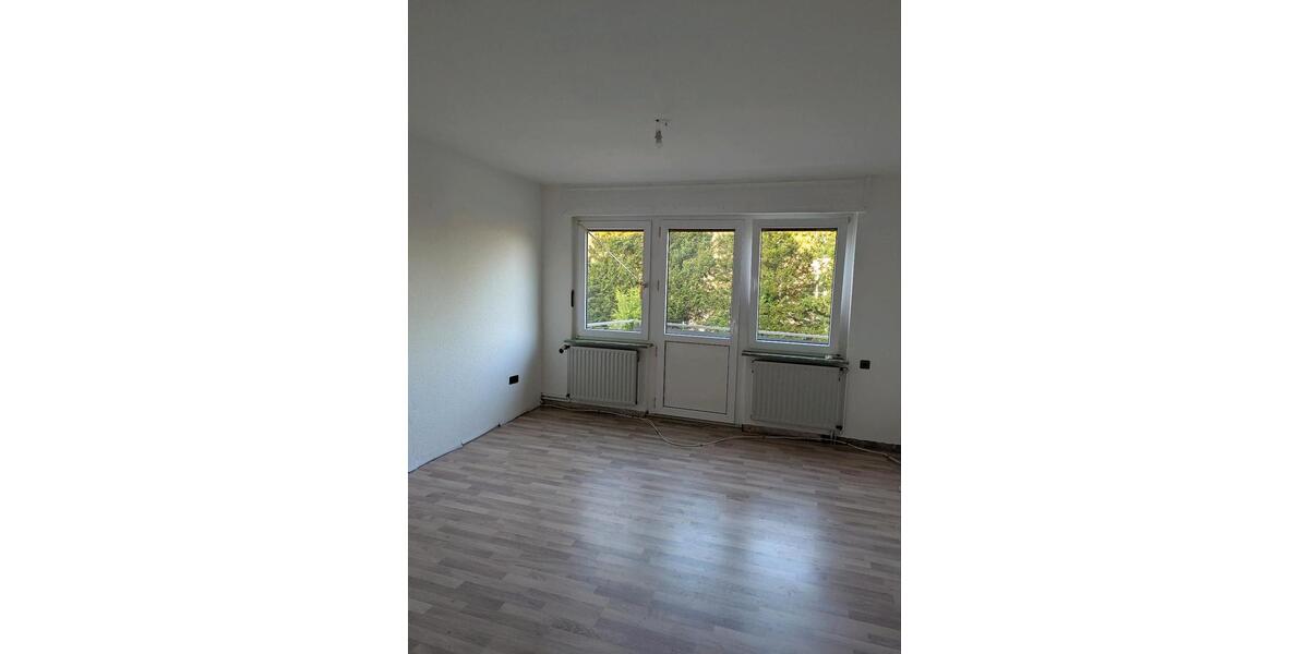 Doppelhaushälfte Nieheim - 3 Zimmer, 110 m&sup2;, 630&euro; | Angebot:25405553