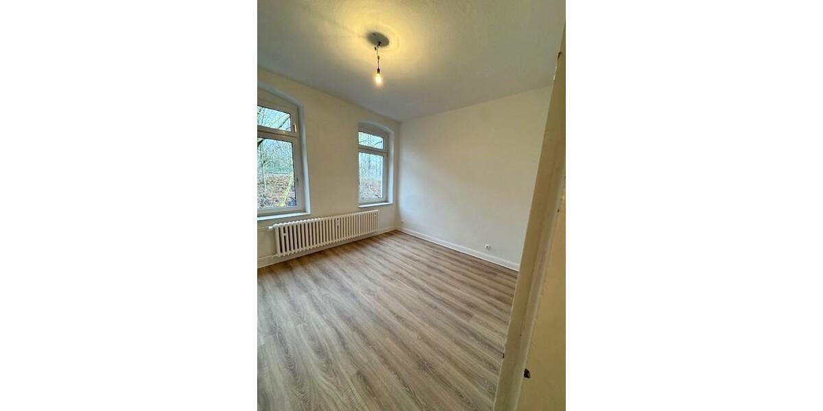 Sehr schöne komplett sanierte 2 Zimmer Wohnung in Duisburg zu vermieten 2 zimmer