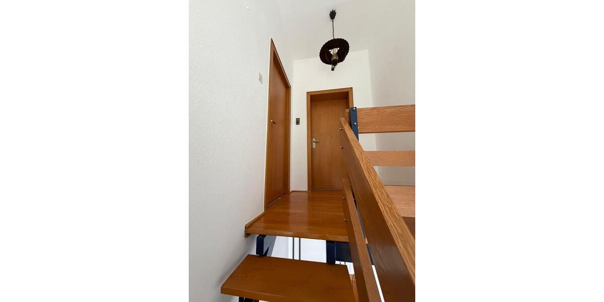 Etagenwohnung Neuss - 1 Zimmer, 42 m&sup2;, 700&euro; | Angebot:26611648
