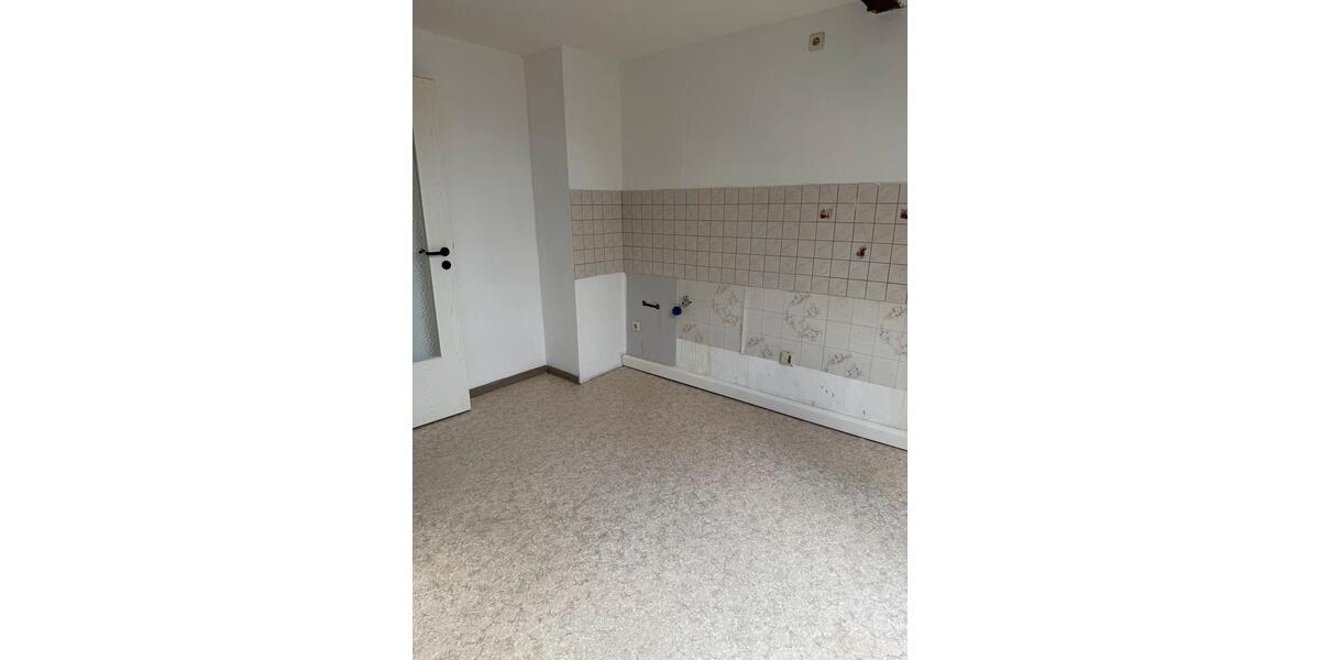 Dachgeschoßwohnung Stendal - 3 Zimmer, 69 m&sup2;, 550&euro; | Angebot:26067825