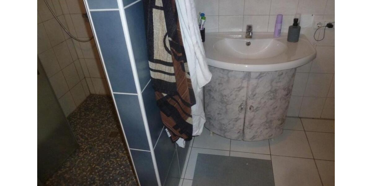 Etagenwohnung Friesoythe - 4 Zimmer, 160 m&sup2;, 750&euro; | Angebot:23167422