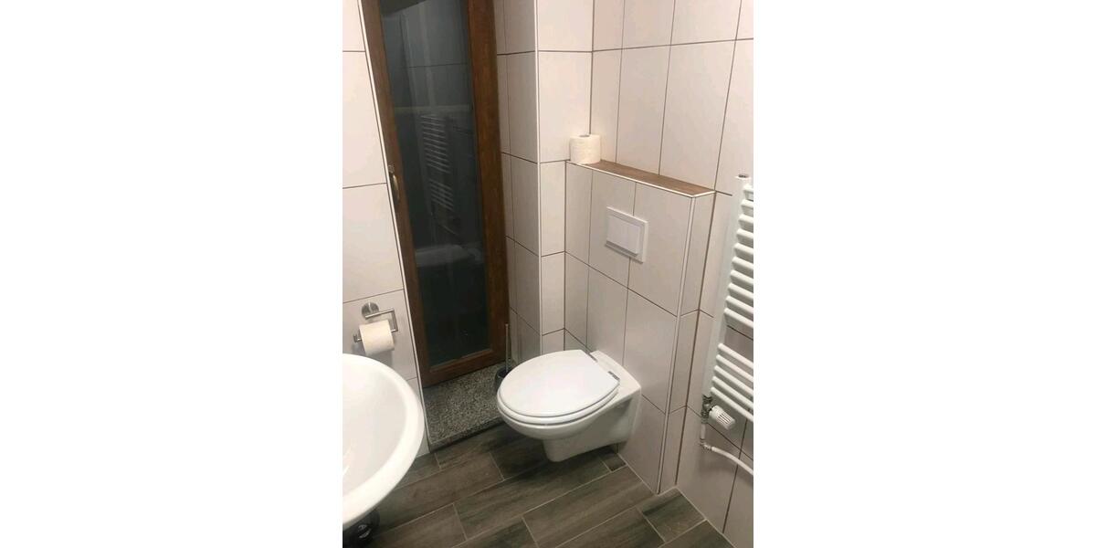 Wohnen auf Zeit Floß - 1 Zimmer, 20 m&sup2;, 165&euro; | Angebot:25921050