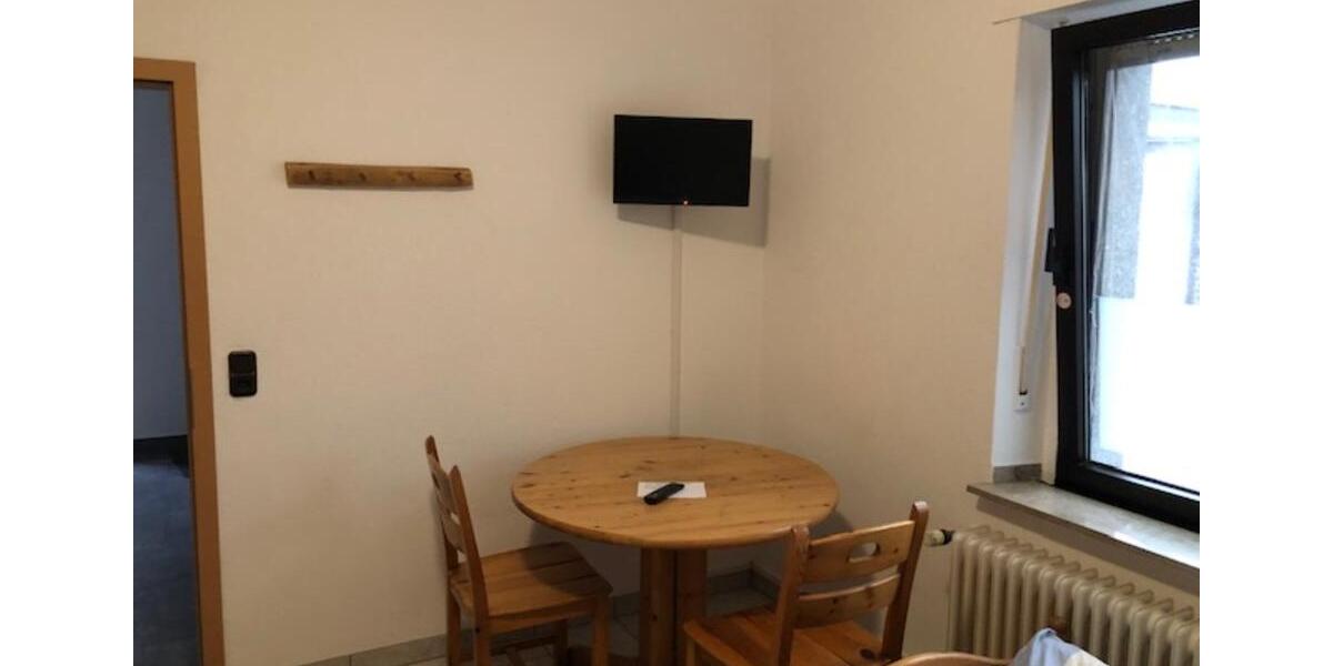 Wohnen auf Zeit Viersen Hülsdonk - 5 Zimmer, 16 m&sup2;, 18&euro; | Angebot:25795463