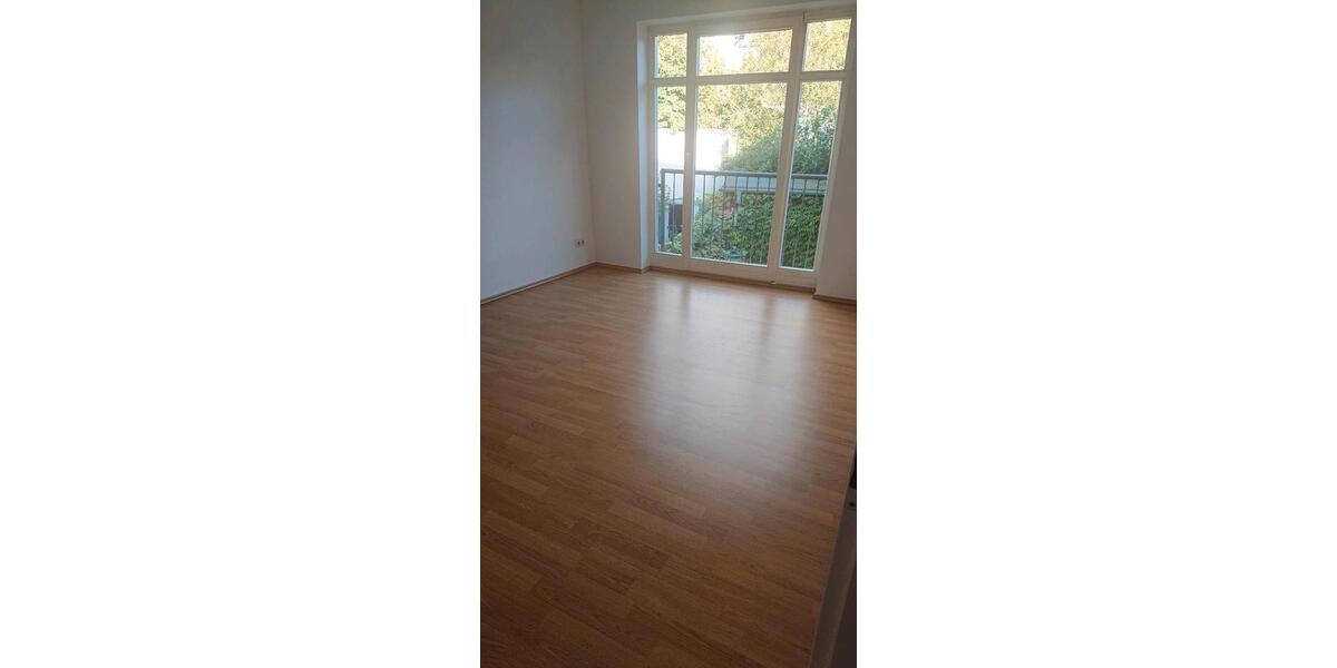 Etagenwohnung Großenhain - 2 Zimmer, 69 m&sup2;, 553&euro; | Angebot:25650180
