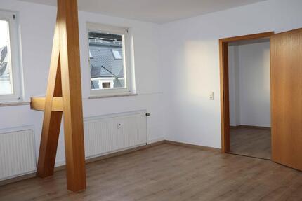 Wohnung Greiz - 2 Zimmer, 78 m&sup2;, 370&euro; | Angebot:24688116