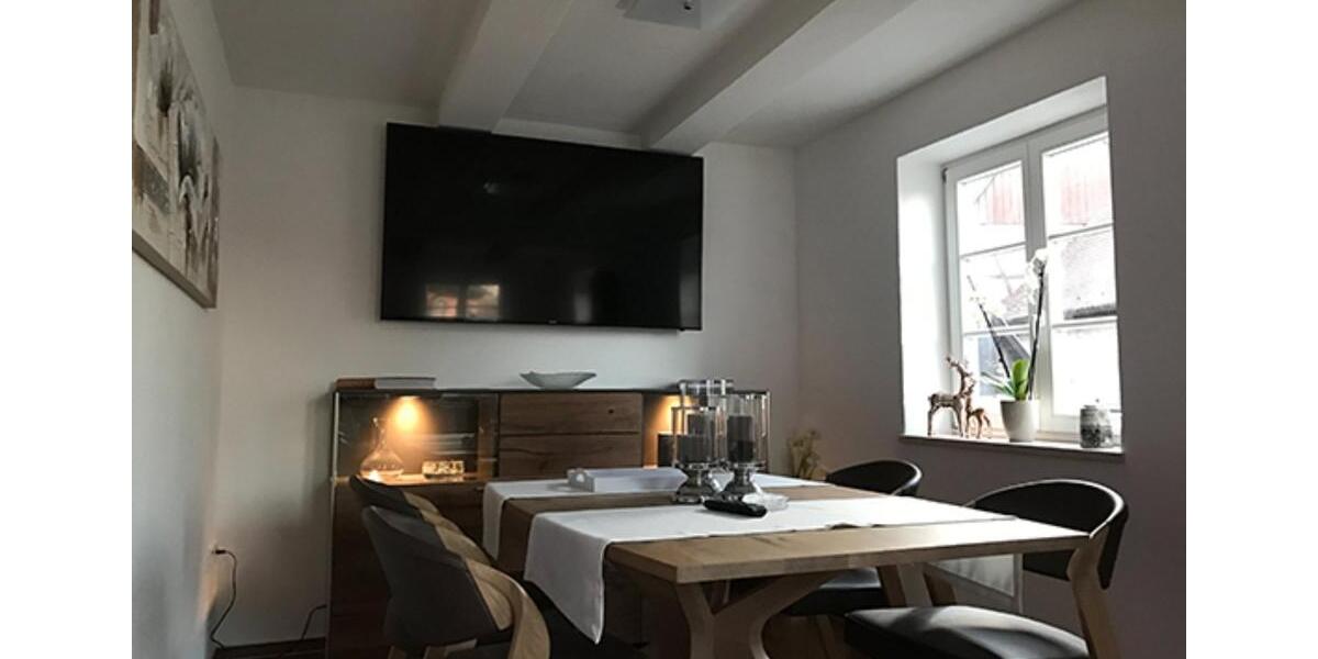 Einfamilienhaus Dinkelsbühl - 3.5 Zimmer, 98 m&sup2;, 1.500&euro; | Angebot:24600792