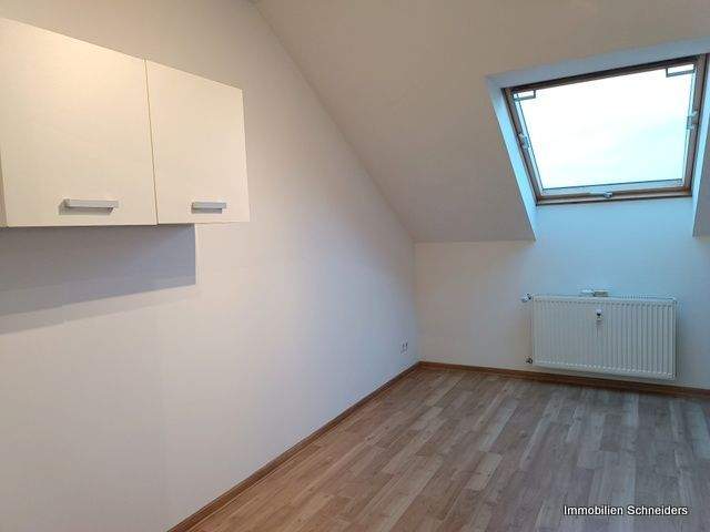 Etagenwohnung Mönchengladbach Hardterbroich - 1 Zimmer, 38 m&sup2;, 370&euro; | Angebot:26092598
