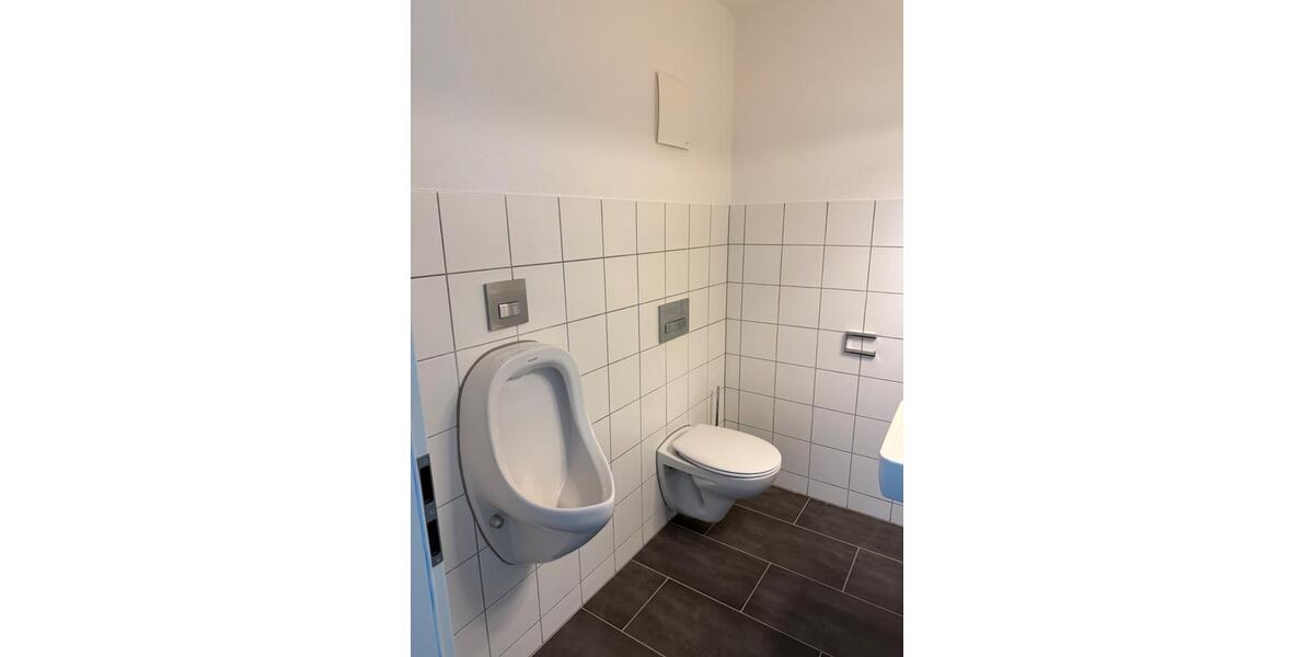 Erdgeschoßwohnung Horb am Neckar - 3.5 Zimmer, 180 m&sup2;, 2.100&euro; | Angebot:26505620