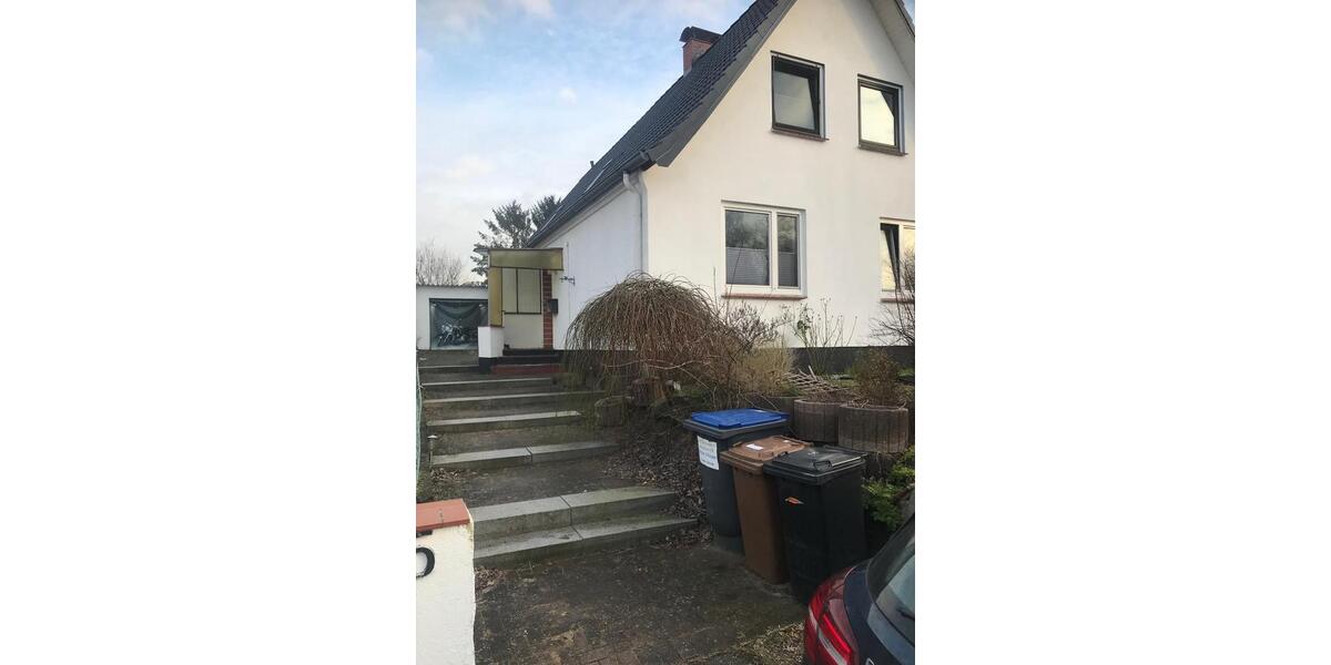 Doppelhaushälfte Lübeck Kücknitz - 3 Zimmer, 110 m&sup2;, 1.500&euro; | Angebot:26561538