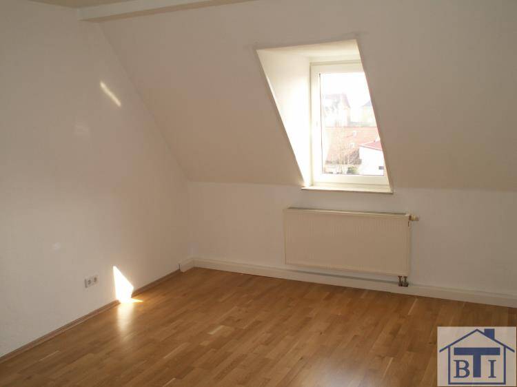 Etagenwohnung Zittau - 3 Zimmer, 71 m&sup2;, 485&euro; | Angebot:25776440