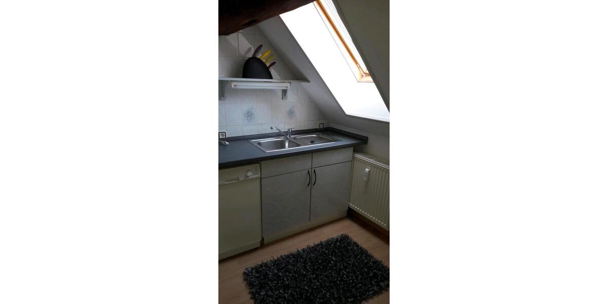 Dachgeschoßwohnung Oschersleben (Bode) - 2 Zimmer, 72 m&sup2;, 360&euro; | Angebot:26176144