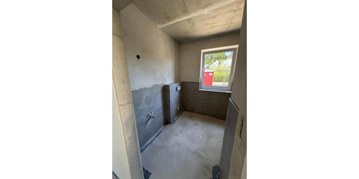 Erstbezug Hochwertige 2-Zimmer-Neubauwohnung mit Terrasse KfW 40 Einbauküche Geothermie - Erdgeschoßwohnung Oldenburg (Oldb) Osternburg | Angebot:27266191