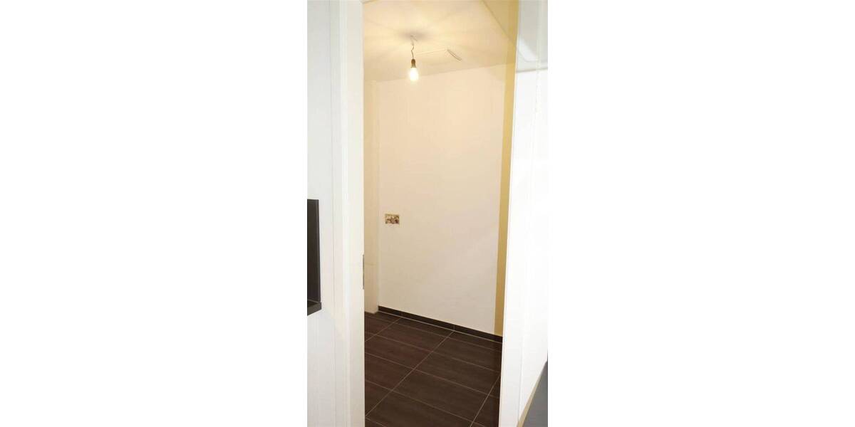 Etagenwohnung Mönchengladbach Stadtmitte - 3 Zimmer, 87 m&sup2;, 1.158&euro; | Angebot:26585753