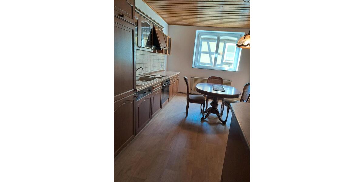 Etagenwohnung Stettfeld - 2 Zimmer, 77 m&sup2;, 450&euro; | Angebot:25268758