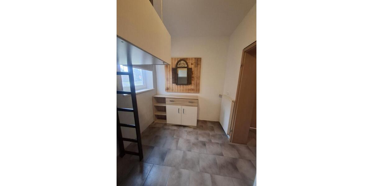 Wohnen auf Zeit Ettringen - 6 Zimmer, 160 m&sup2;, 550&euro; | Angebot:26443175