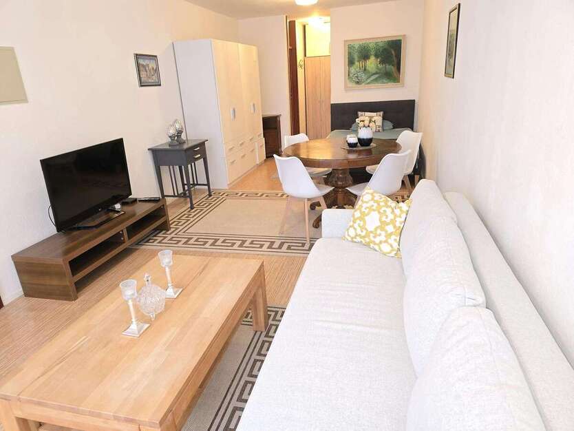 Wohnen auf Zeit in Stuttgart 1.990 € 1 zimmer