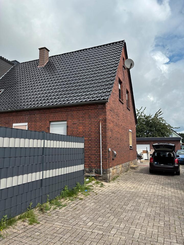 Einfamilienhaus mit viel Platz und Garten